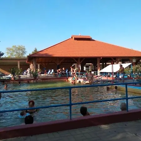 Appartamento Fenyőházak *